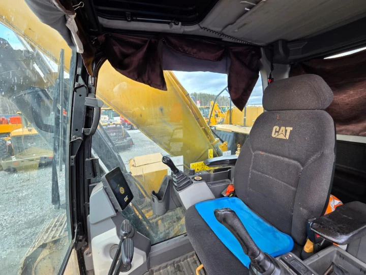ЭКСКАВАТОР Caterpillar 330GC 2021 года выпуска